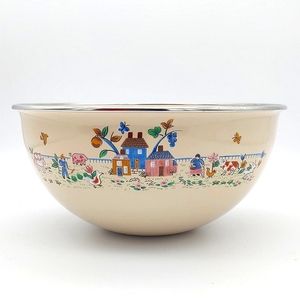 Vintage International China Heartland Enamelware Medium Metal Serving Bowl